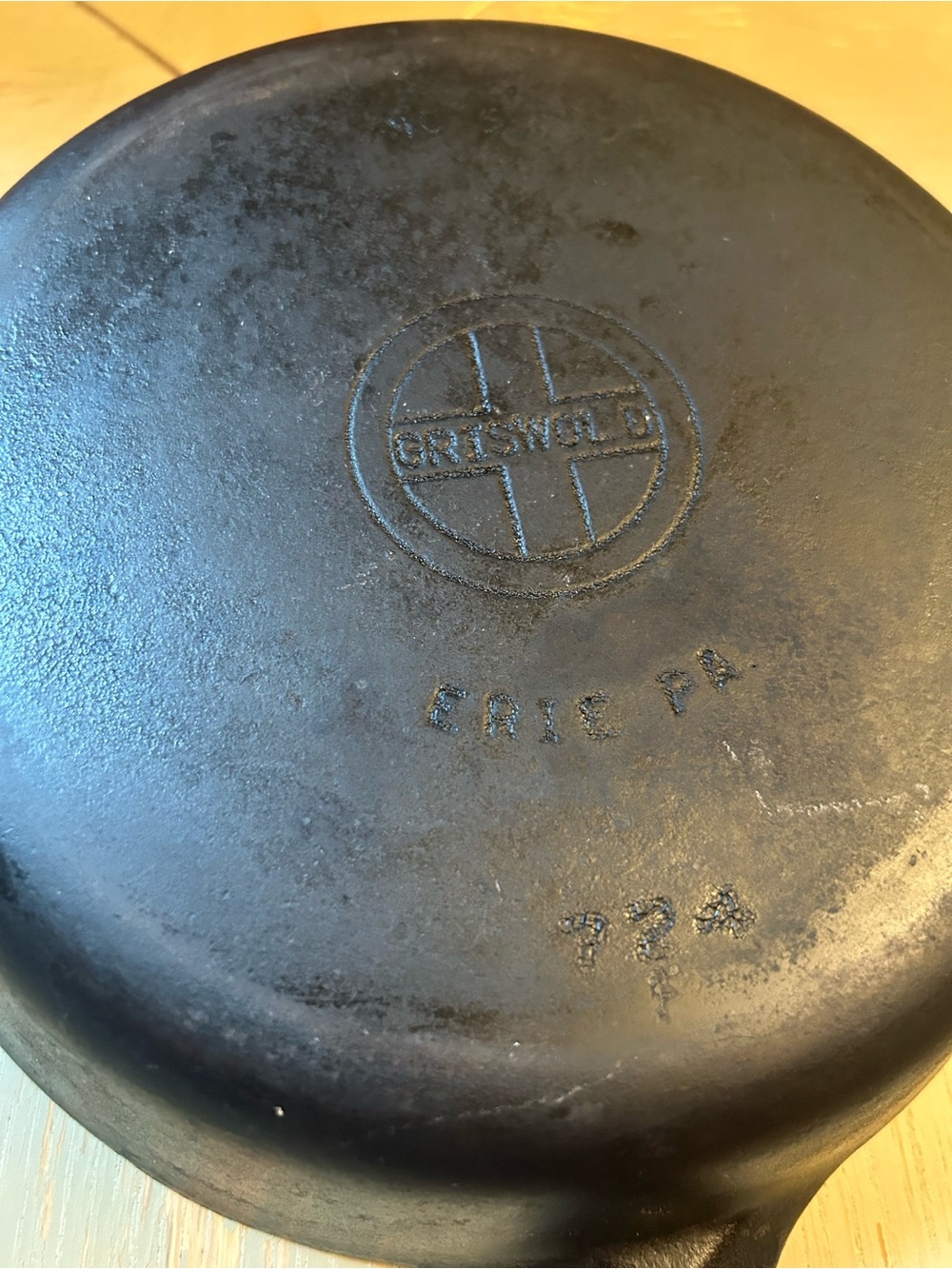 Griswold Cast Iron Skillet - Classic Black Finish